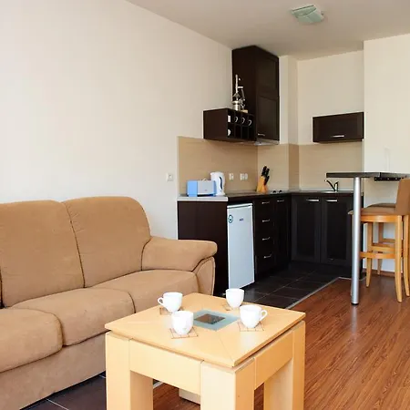 Self Catering In Royal Towers Апартаменты Банско